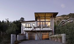 Небольшой загородный дом в Калифорнии от WA Design