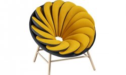 Яркий дизайн кресла от Marc Venot