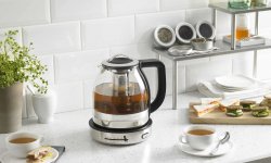 5 советов как с помощью обычной кока-колы очистить чайник до блеска
