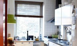 Какой выбрать кухонный гарнитур в узкую кухню
