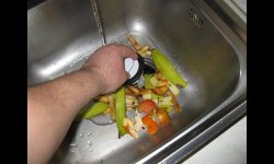 Зачем нужен измельчитель пищевых отходов в раковину
