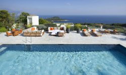 Отель Villa на Лазурном Берегу во Франции за 30.000 евро в неделю