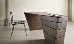 Torque Desk – рабочий стол с мужским характером