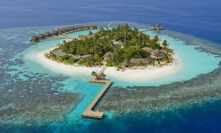 Крошечный курорт Kandolhu Island на Мальдивах