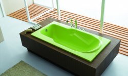Цветные раковины для ванной комнаты: новый тренд в интерьерном дизайне